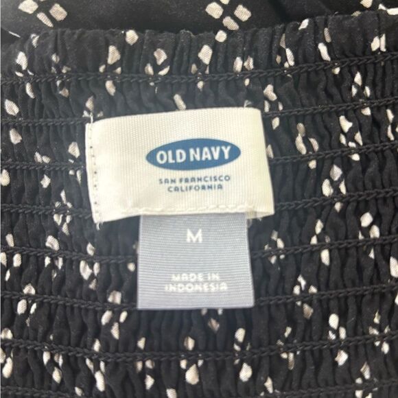 Old Navy Black and White Geometric Mini Dress - Picture 5 of 5